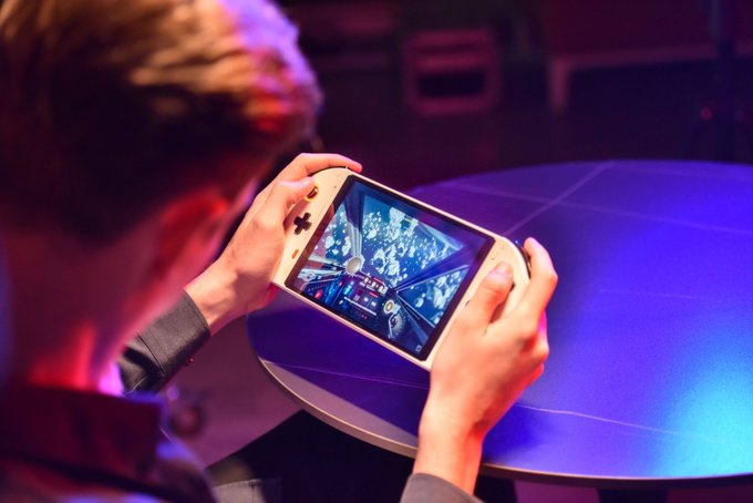 Enhance Your Gaming Experience: Set Custom Refresh Rates on OneXPlayer 2!