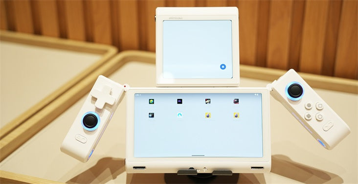 Hands-On with ONEXSUGAR SUGAR 1 in Beijing: Dual-Screen Gaming Revolution